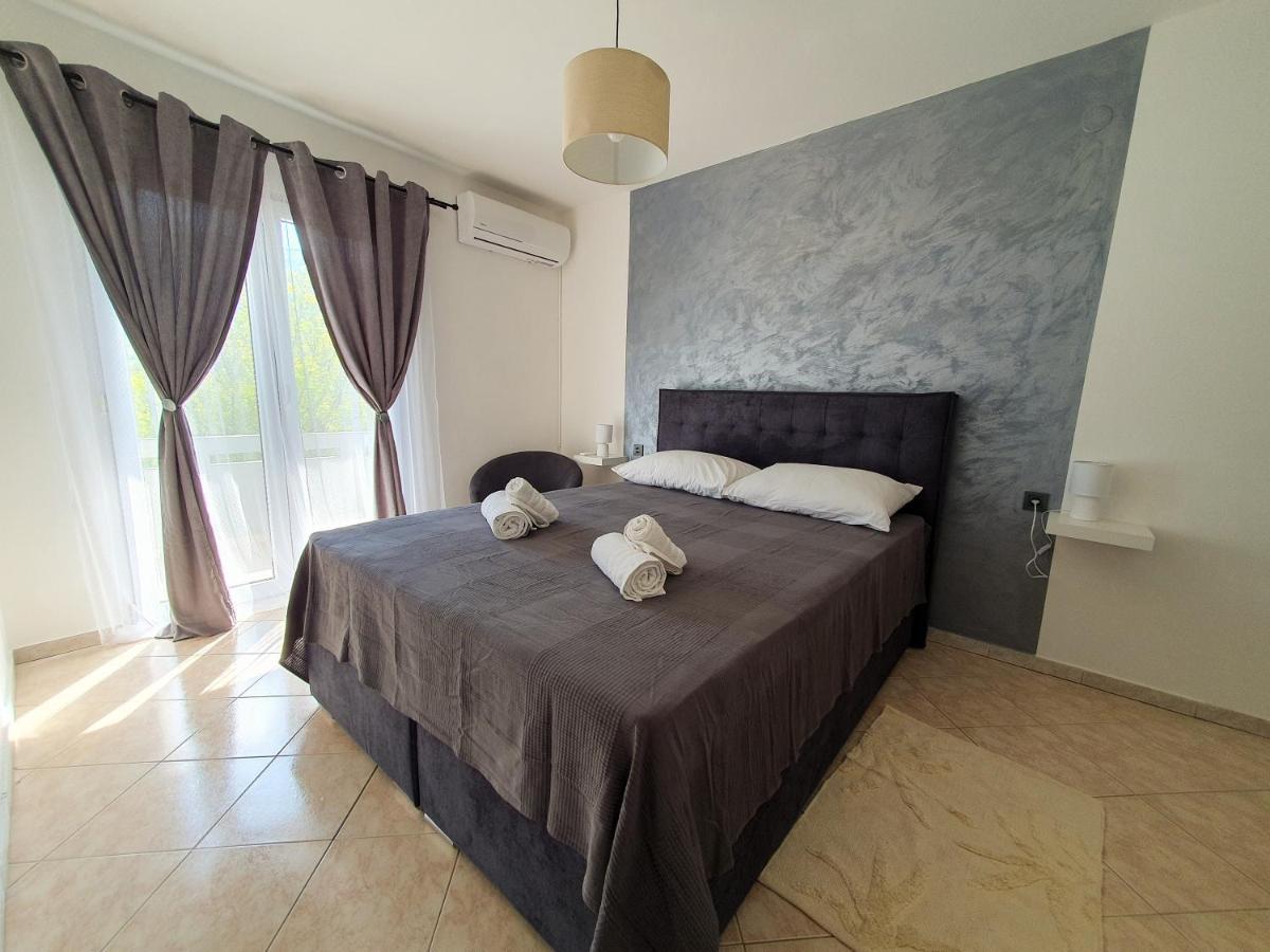 Apartments Mira Baska  Luaran gambar