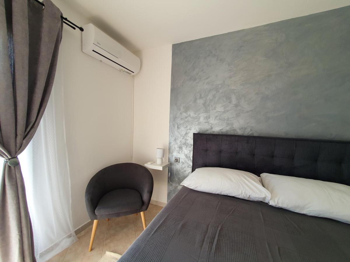 Apartments Mira Baska  Luaran gambar