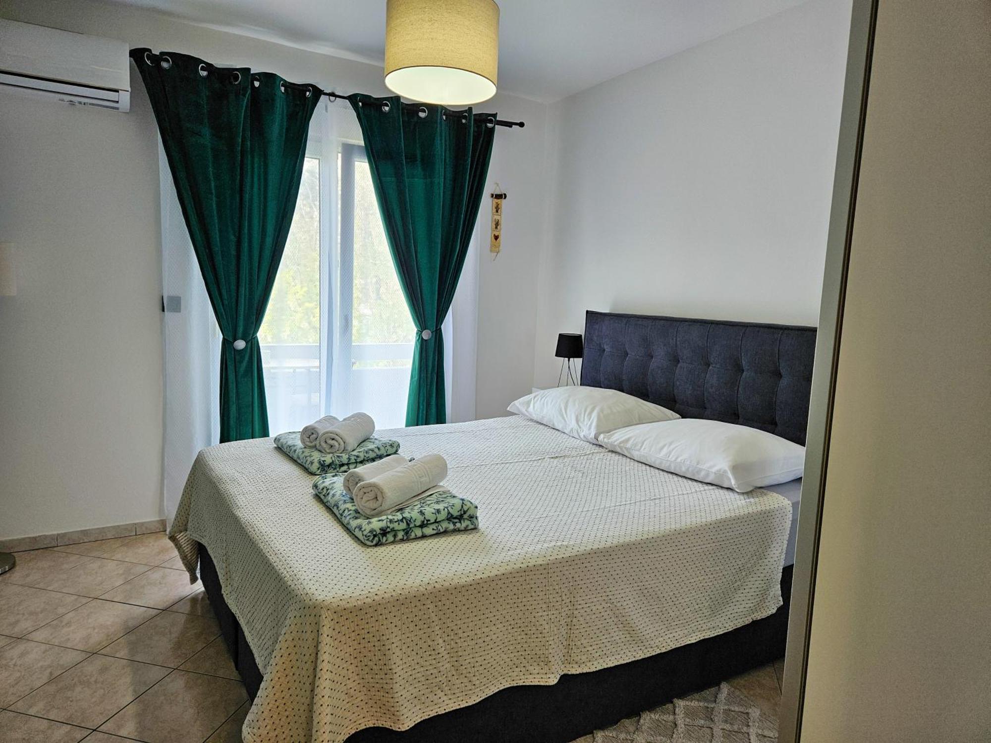 Apartments Mira Baska  Luaran gambar
